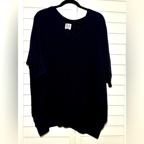 Planet By Lauren G Knit Sweater One Size Black EUC Made in Peru - Picture 1 of 9